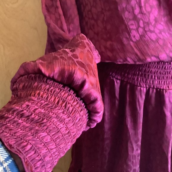 NWT Michael Kors Red Long Sleeve Dress Size: Medium - Picture 5 of 10